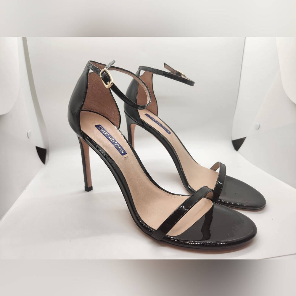 SOOOOLLLLLDDD!!!!! STUART WEITZMAN NUDIST SONG BLACK PATENT LEATHER